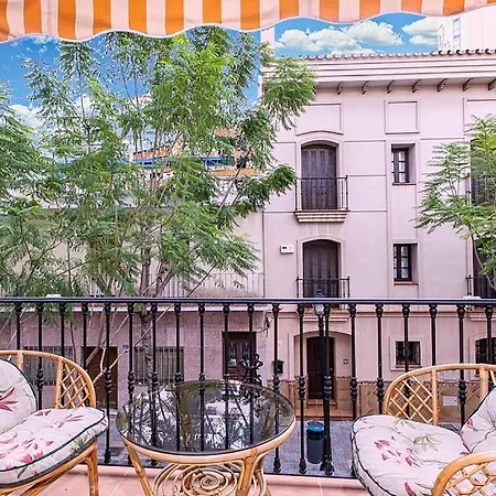 Francisco Cano Apartman *